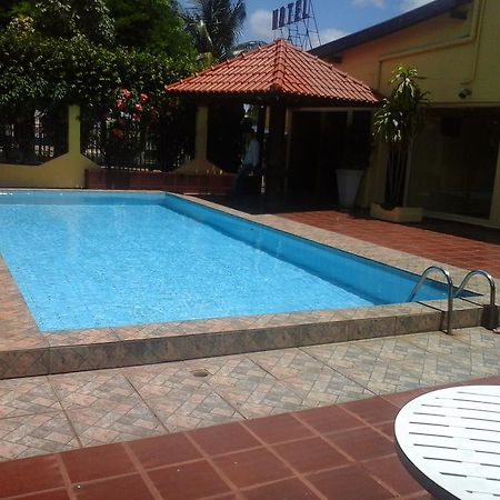 Hotel Paris Campo Grande  Eksteriør billede